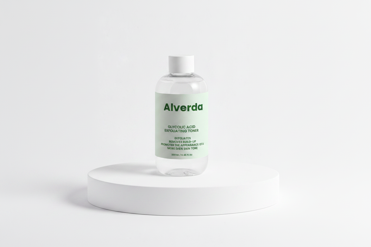 Glycolic Acid Exfoliating Toner studio